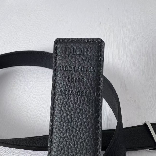 mmexport1751490600880.jpg