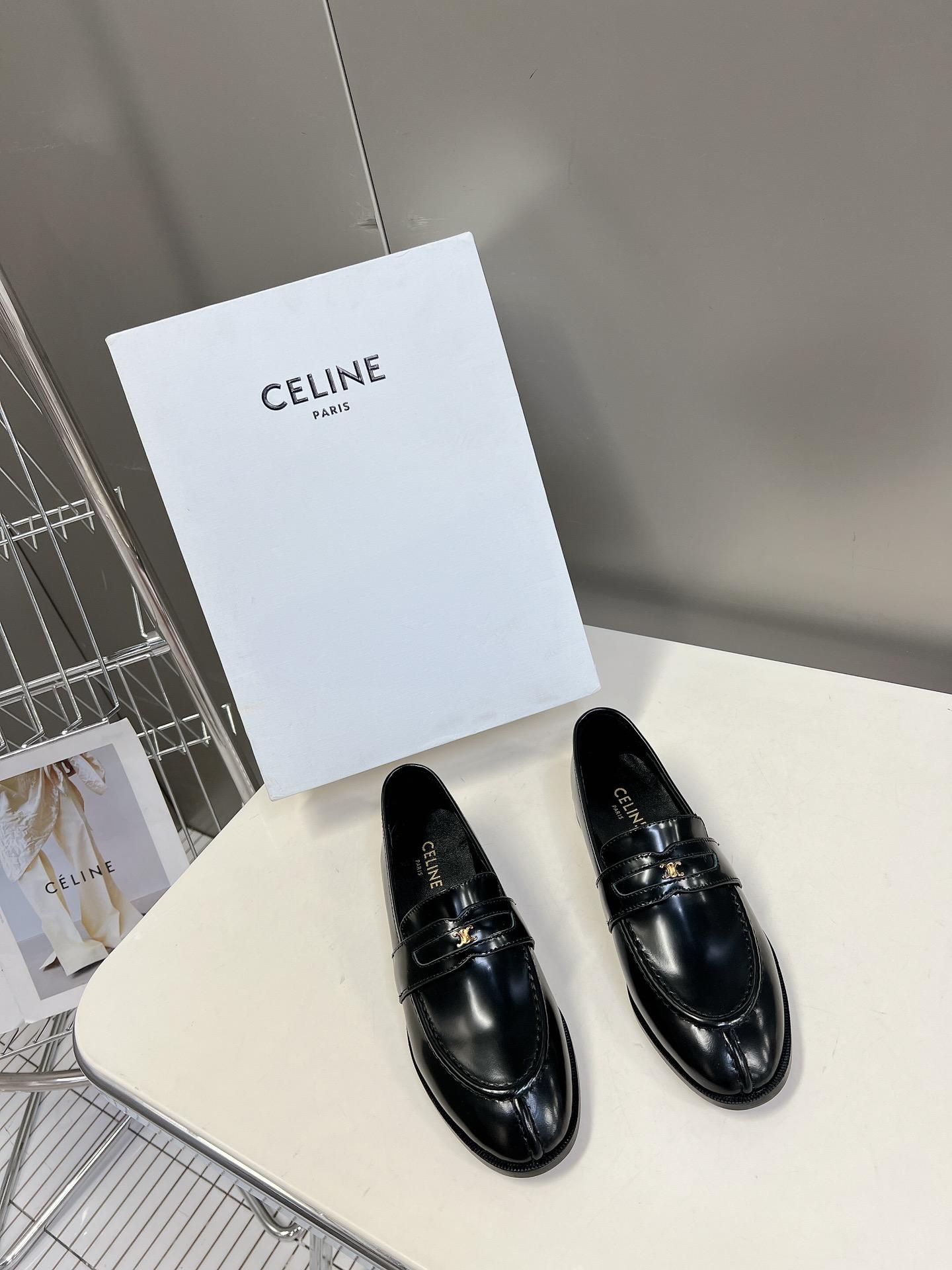 셀린느 CELINE Loafers 시저 도어 버클 시리즈 캐주얼 스몰 가죽 슈즈 (해외배송)