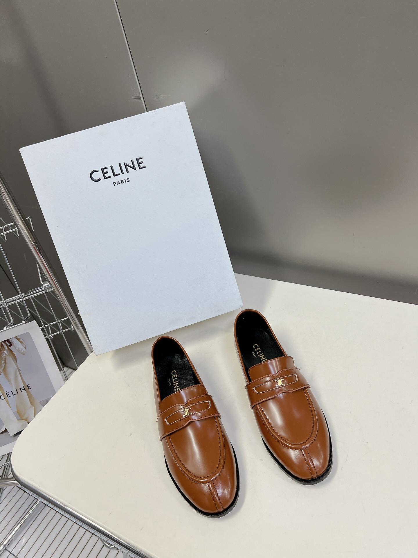 셀린느 CELINE Loafers 시저 도어 버클 시리즈 캐주얼 스몰 가죽 슈즈 (해외배송)