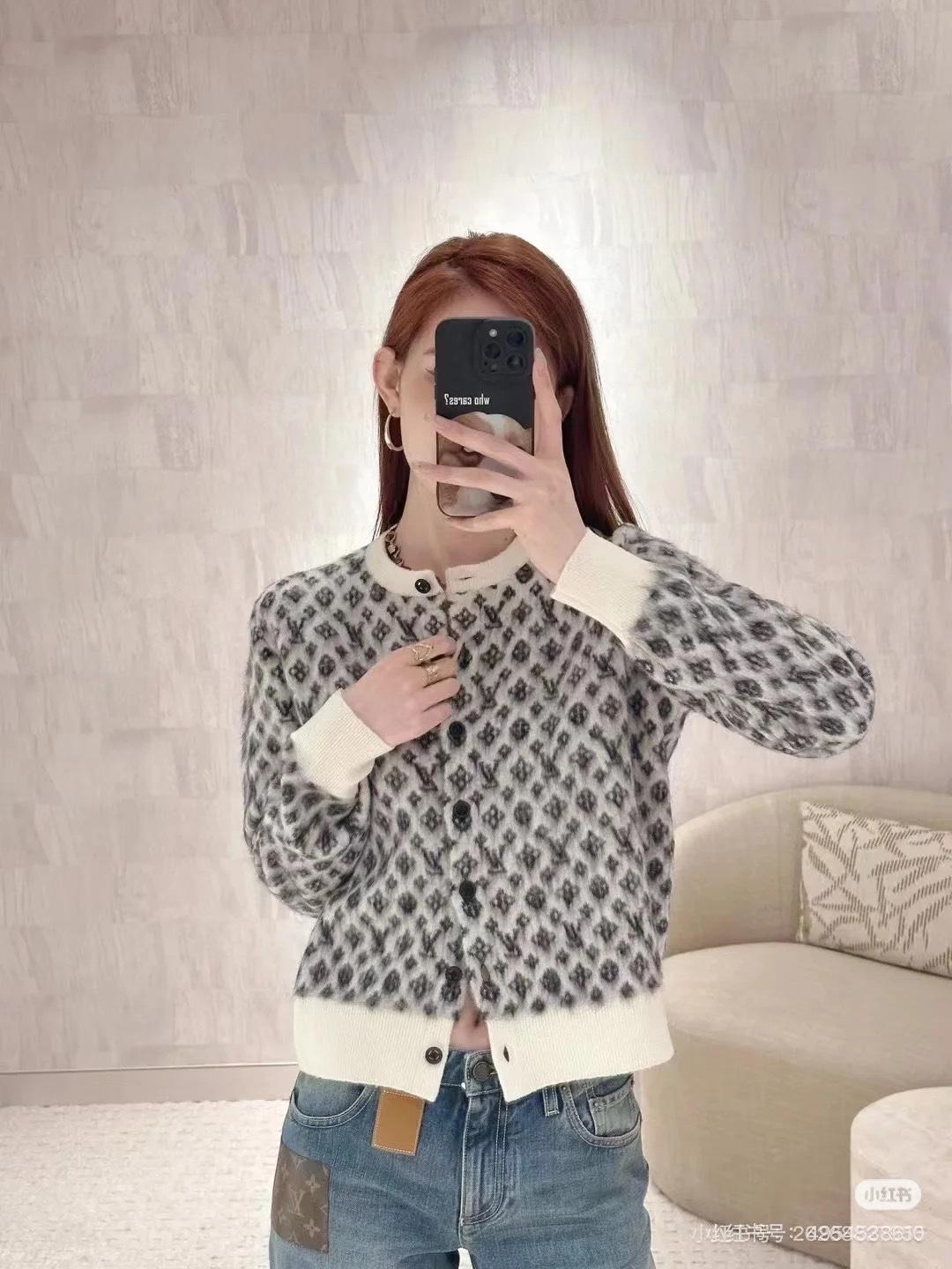 루이비통 니트 풀오버 가디건 (정품급 해외배송)