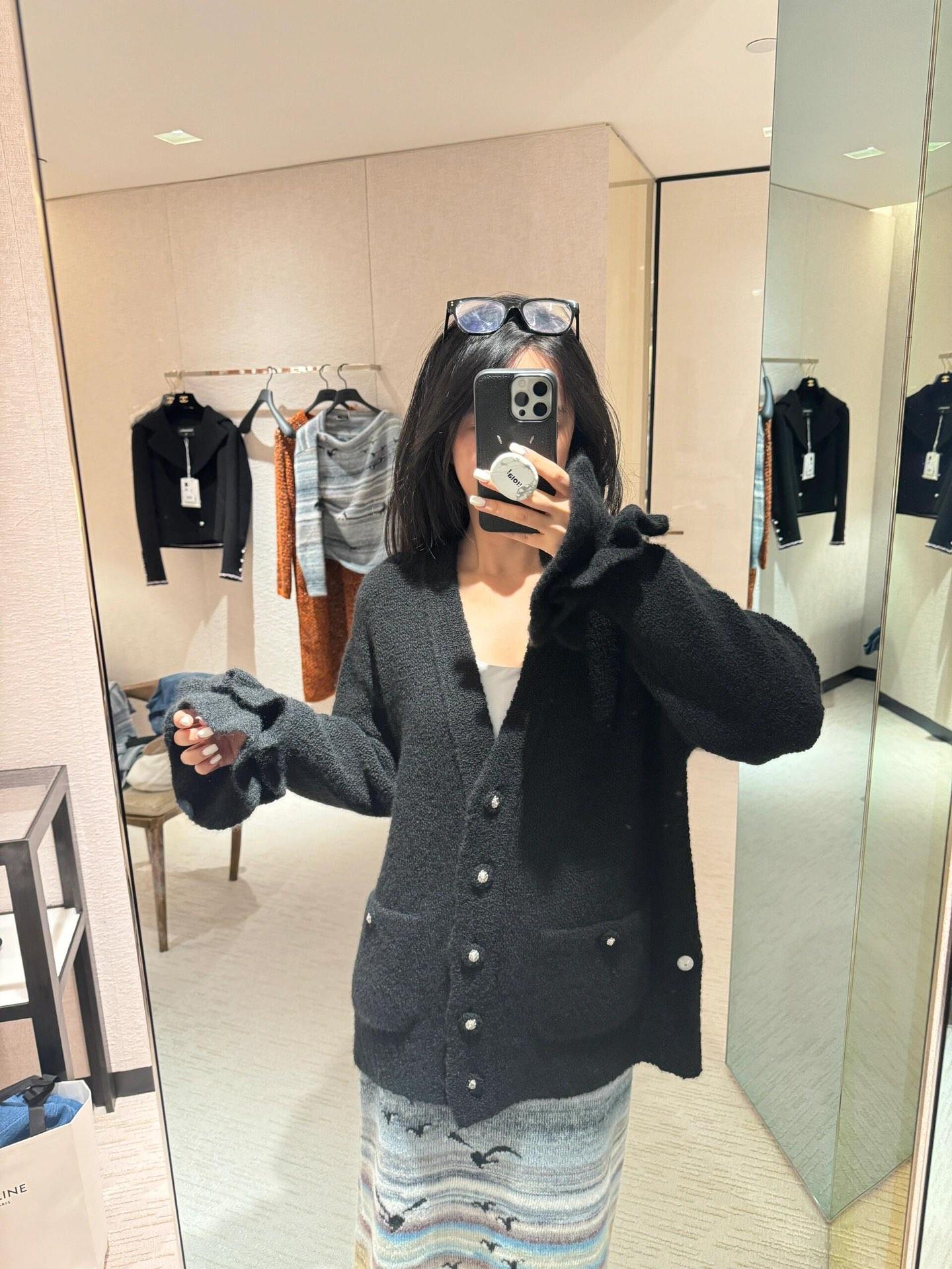 샤넬 플라워 커프 가디건 (해외배송)