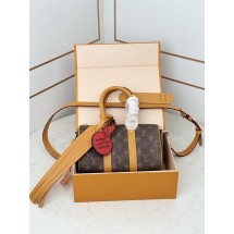 루이비통 Keepall Bandoulière 25 핸드백 (해외배송)