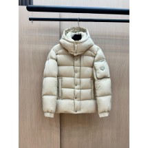프라다 신상 다운 재킷 (해외배송)