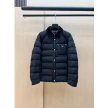 프라다 다운 재킷 (해외배송)