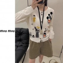 미우미우 케릭터 니트 울가디건 (국내배송)