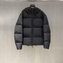 프라다 레터 로고 후드 다운 재킷 (해외배송)