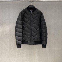 몽클레어 블랙 라벨 다운 재킷 (해외배송)