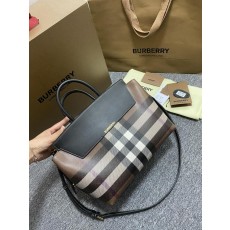 버버리 체크 숄더백 (해외배송)