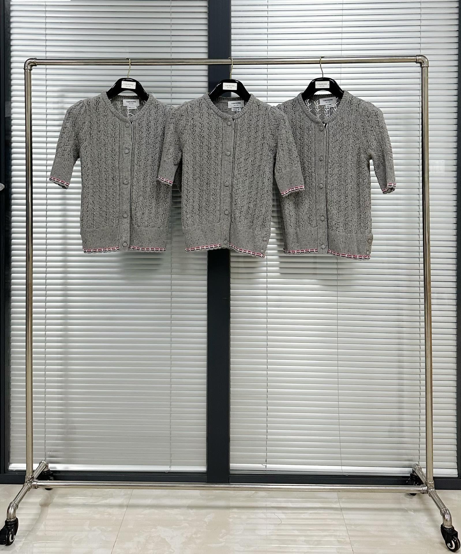 톰브라운 여성용 홀로우 반팔 가디건 (해외배송)