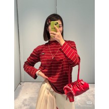 미우미우 2025SS 스트라이프 포켓 슬로건 롱슬리브 2컬러 (정품급 해외배송)