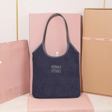 미우미우 아이비 코듀로이 토트백 (해외배송)