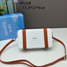 디올 x RIMOWA 콜라보 트렁크 파우치 크로스백 (해외배송)