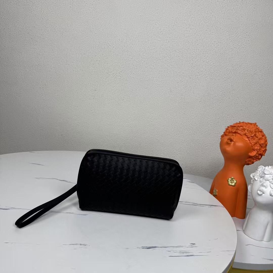 보테가베네타 클러치 (해외배송)