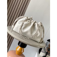 로에베 나파 가죽 플라멩코백 (해외배송)