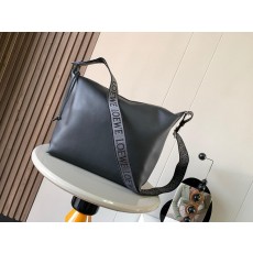 로에베 큐비 메신저백 (해외배송)