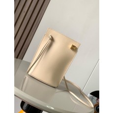 로에베 Dice Pocket 백 (해외배송)