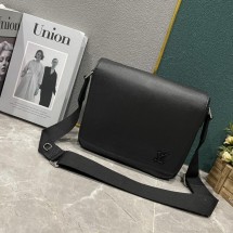 루이비통 디스트릭트 스몰 메신저백 (해외배송)