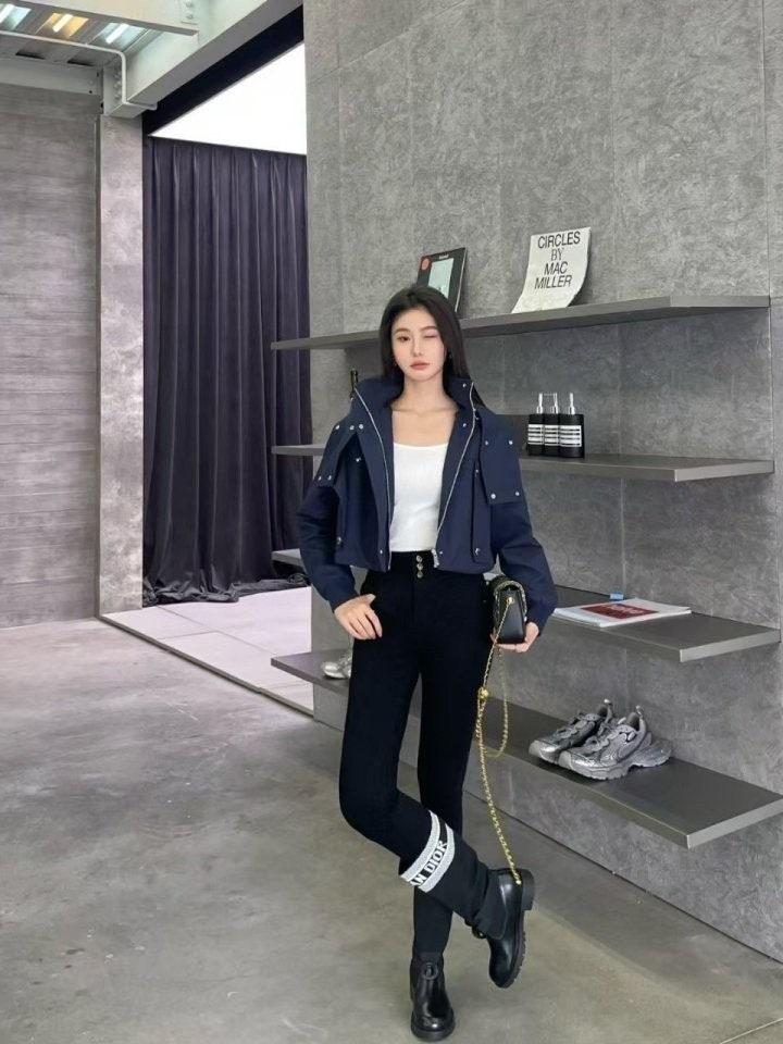 디올 기본 크롭후드자켓 (국내배송)