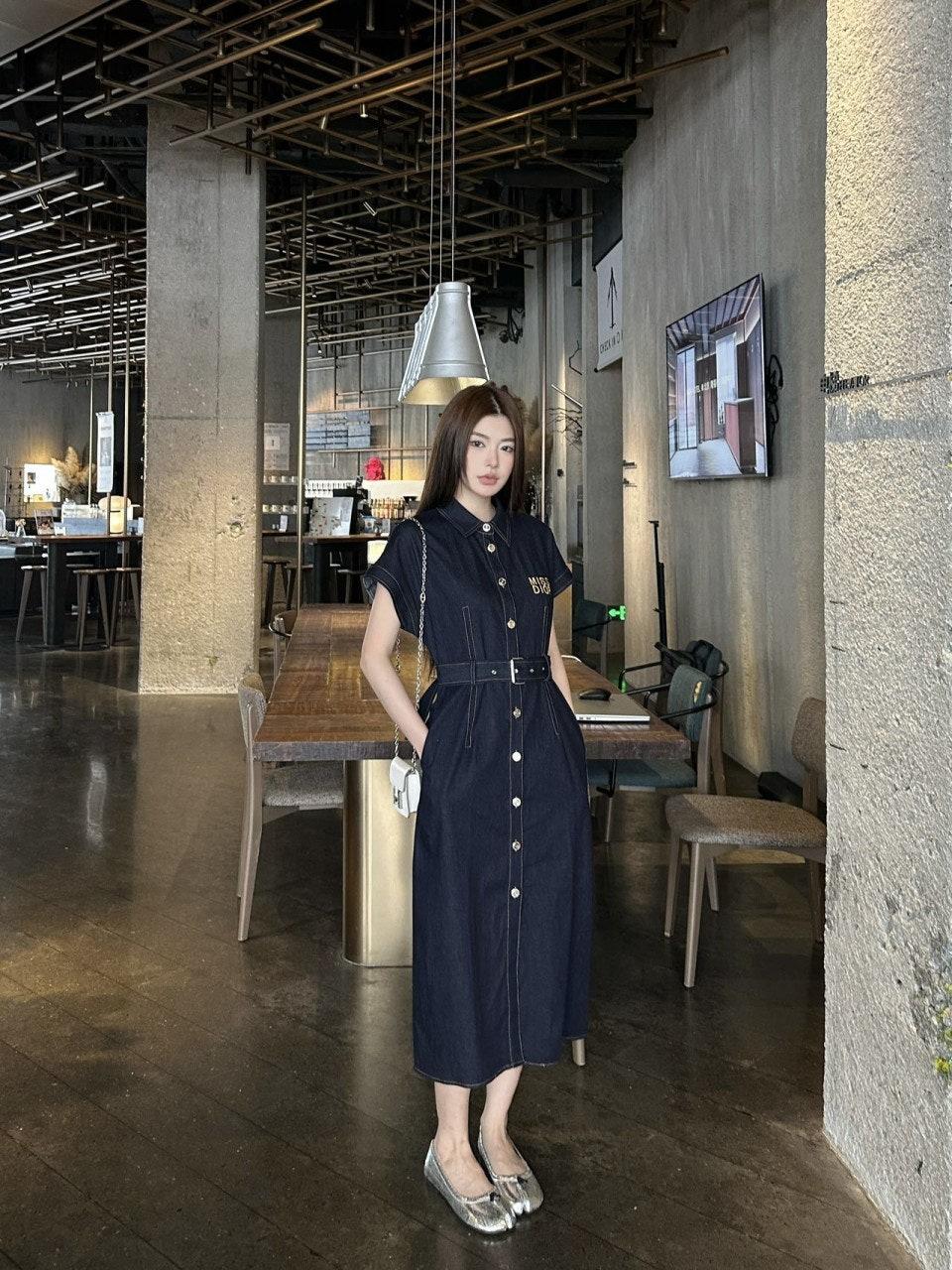 디올 스퀘어넥 반팔 원피스 (해외배송)
