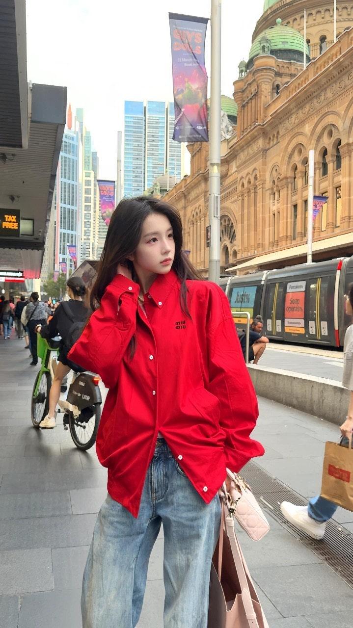 미우미우 자수 레터스 스탠드 칼라 재킷 (해외배송)