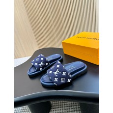 루이비통 엠보싱 로고 샌들 (해외배송)