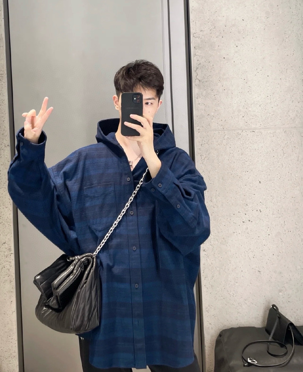 발렌시아가 BLCG 25SS 네이비 플레드 플란넬 후드 셔츠 재킷 (해외배송)