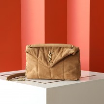 입생로랑 LOULOU PUFFER 퀼팅 스페이스 백 (해외배송)
