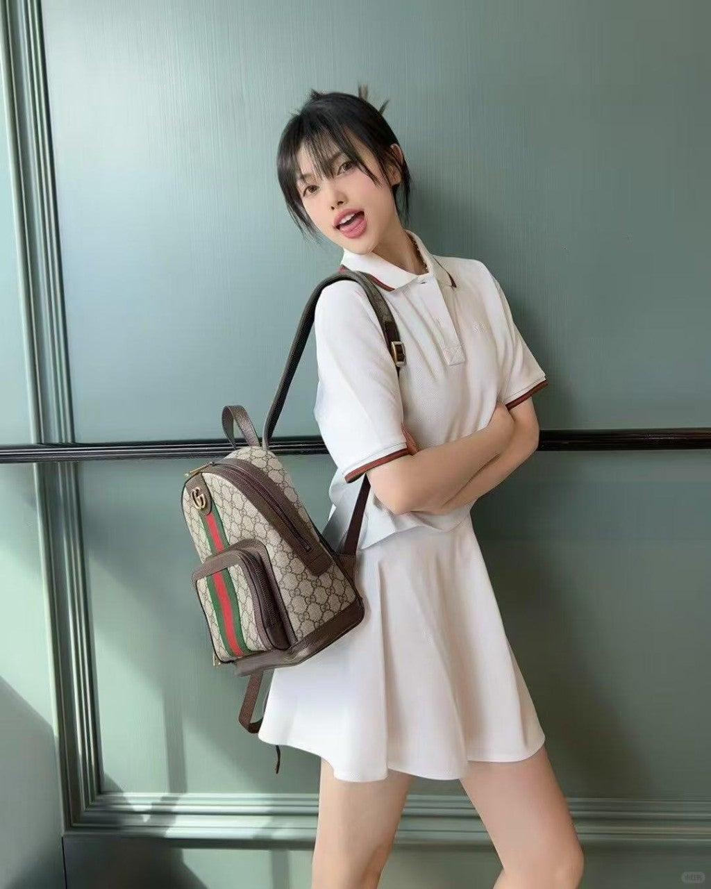구찌 레터 자수 라펠 반팔 폴로 (해외배송)