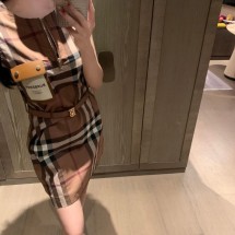 버버리 브라운체크 원피스 (국내배송)