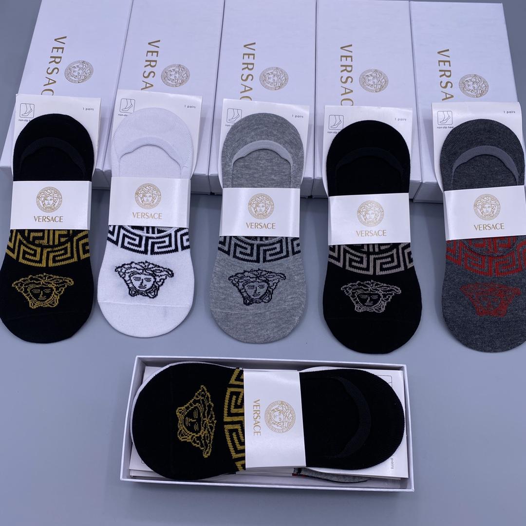 베르사체 양말 5종 세트 (해외배송)