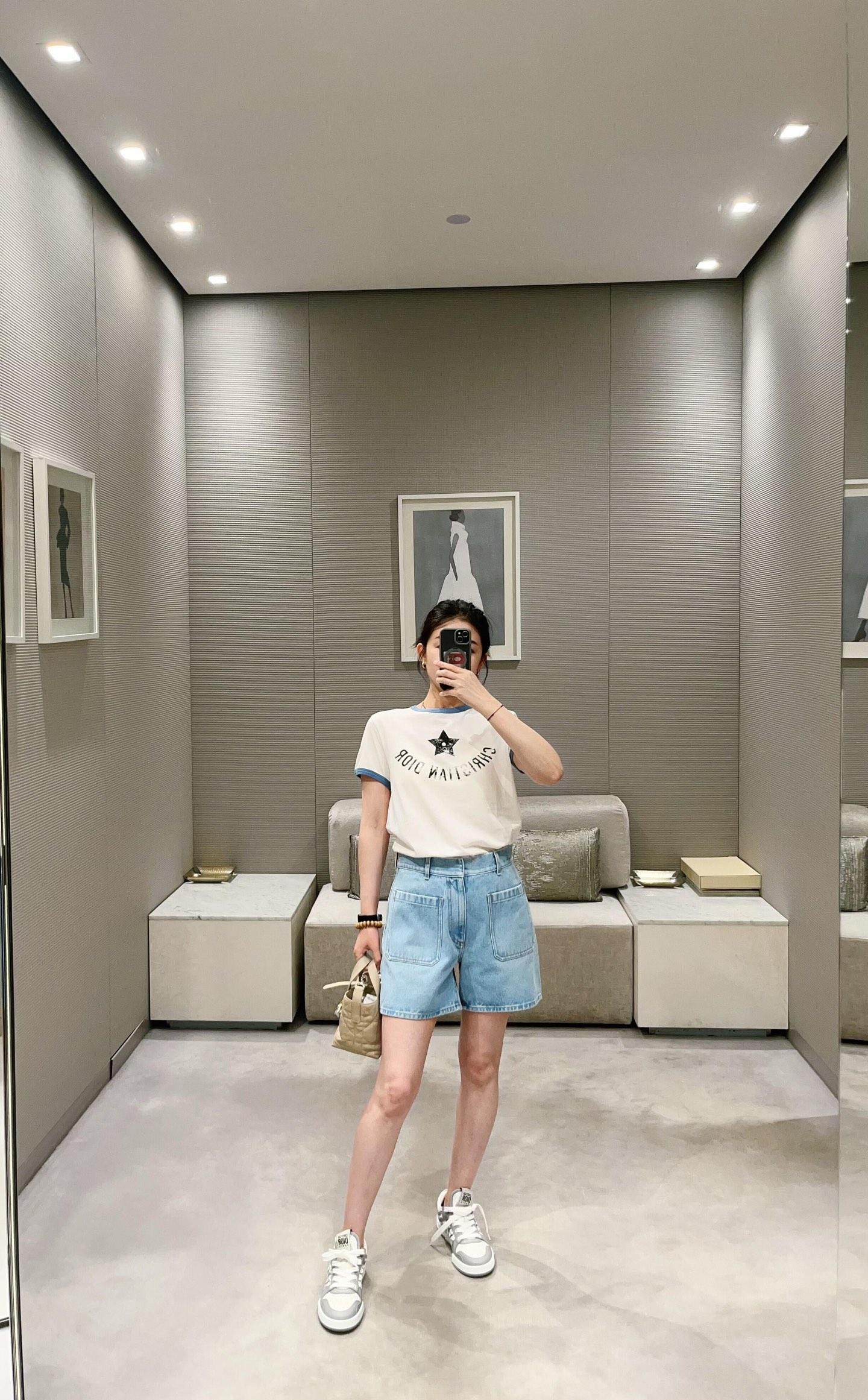 디올 더블 포켓 밑단 데님 반바지 (해외배송)